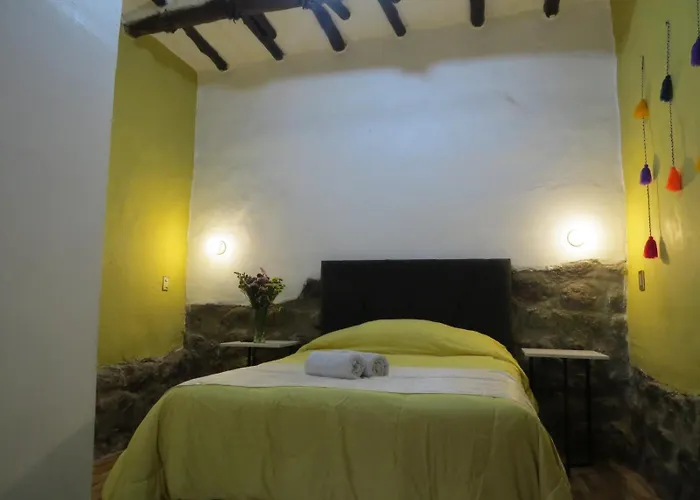 La Casa De Abril *